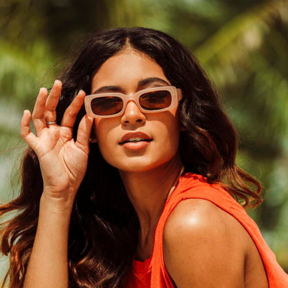 Brown Beach Sunglasses Worn By Fashion Model On Beach