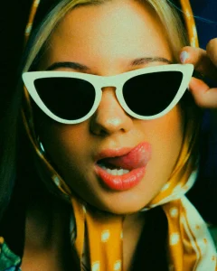 cat-eye sunglasses vintage